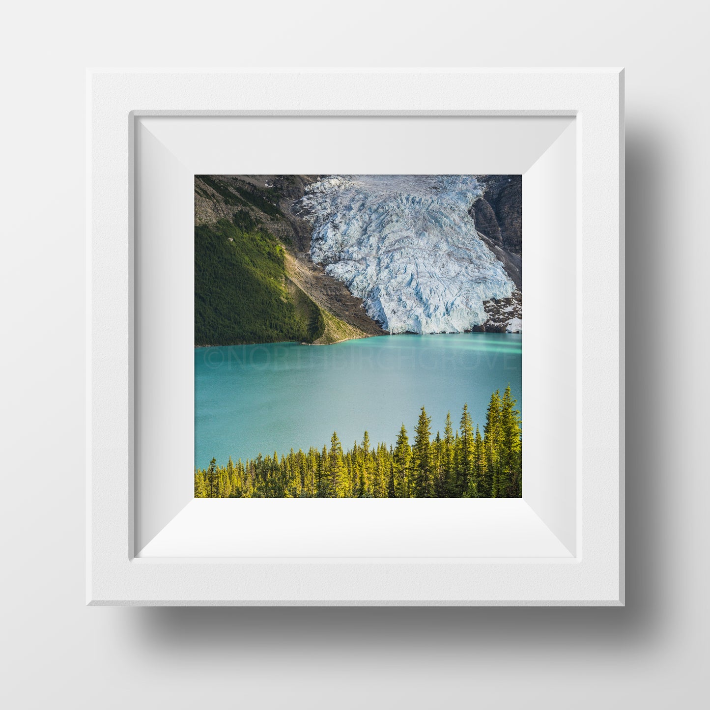 Lago Berg Montañas Rocosas Canadienses<br> Impresión cromogénica de bellas artes de archivo